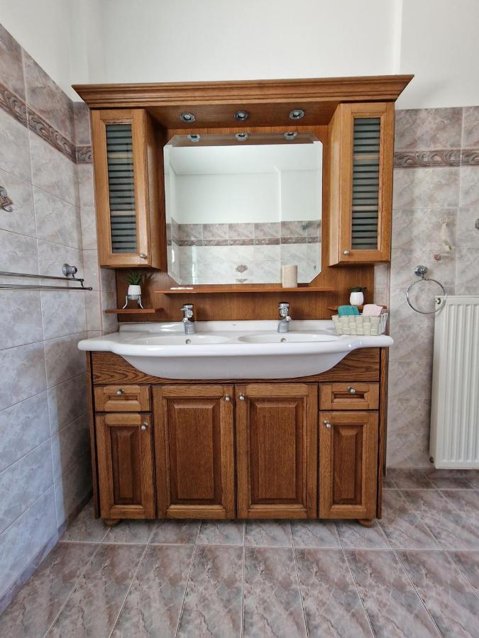 Villa Liana : Luxury Villa With Fantastic Sea View, Near Airport Πόρτο Ράφτη Εξωτερικό φωτογραφία